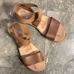 Sorel Tan Leather Women's Sandals, 9.5
